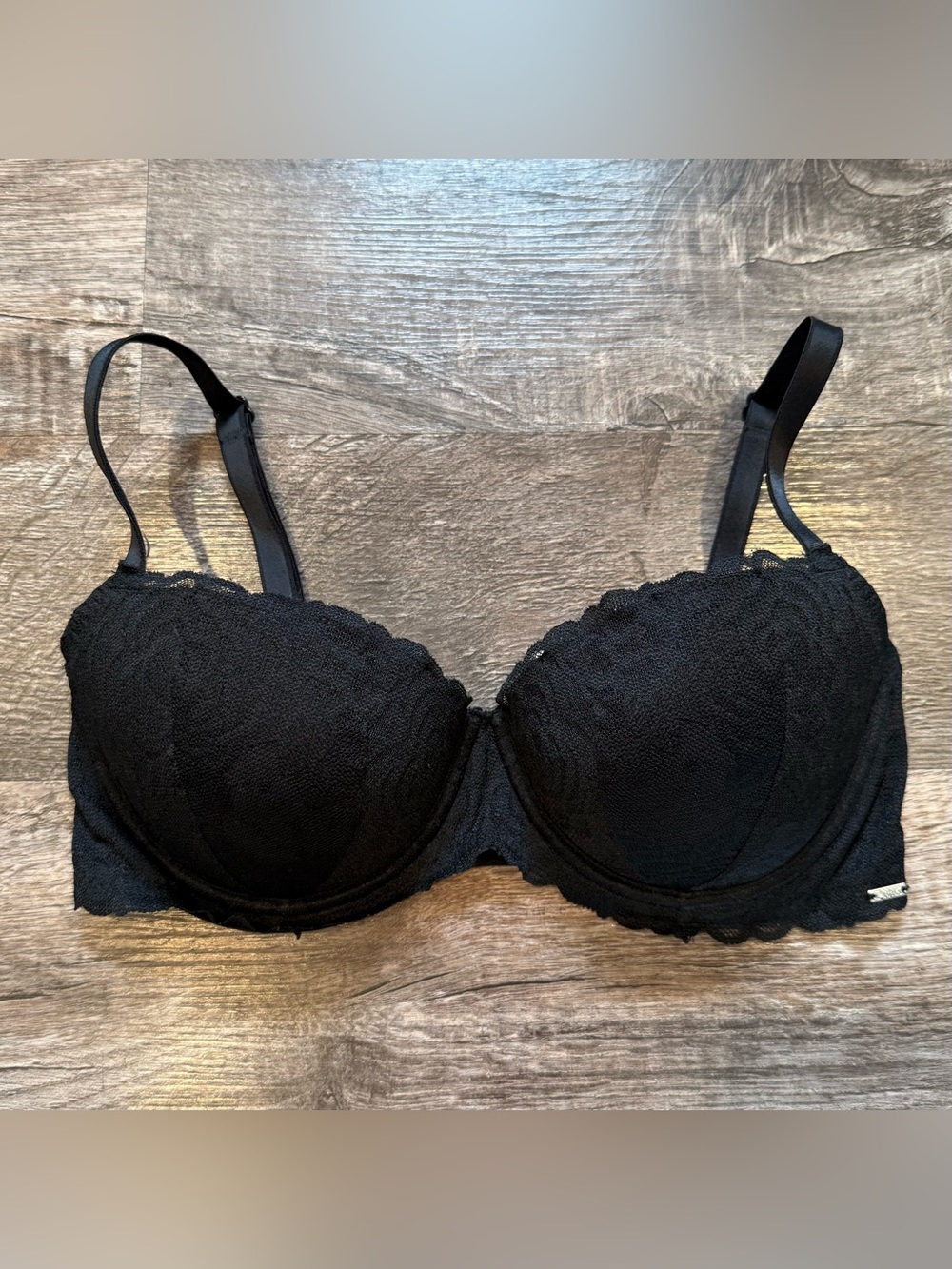 Victorias Secret PINK Black Lace Bra Date Push Up 34DD Adjustable Straps